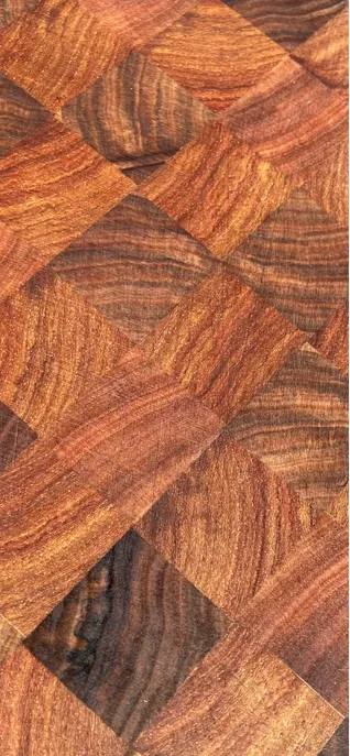 End Grain Cutting Board - Kiaat & Blackwood